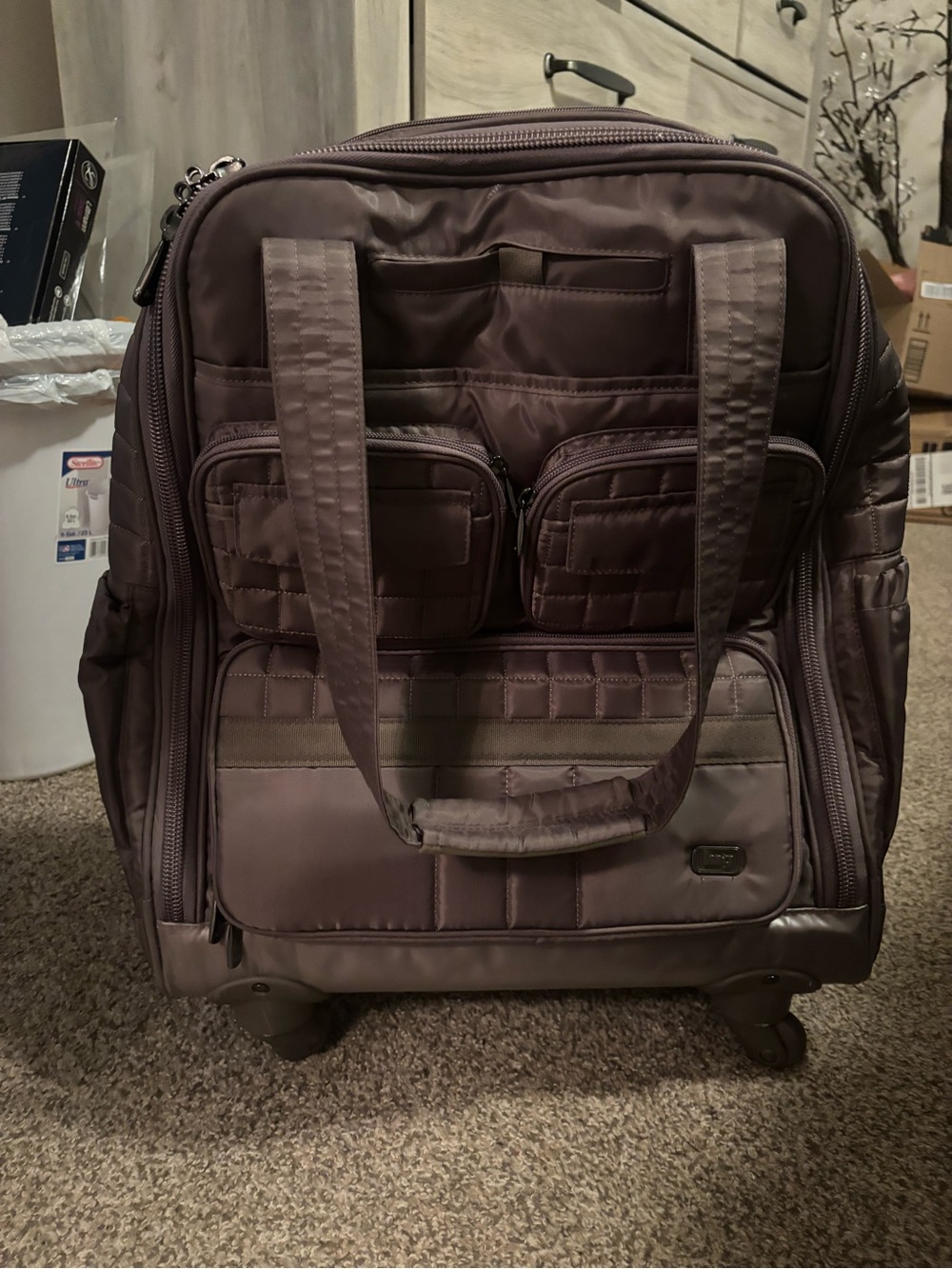 Lug Rolling Tote Bag- Taupe